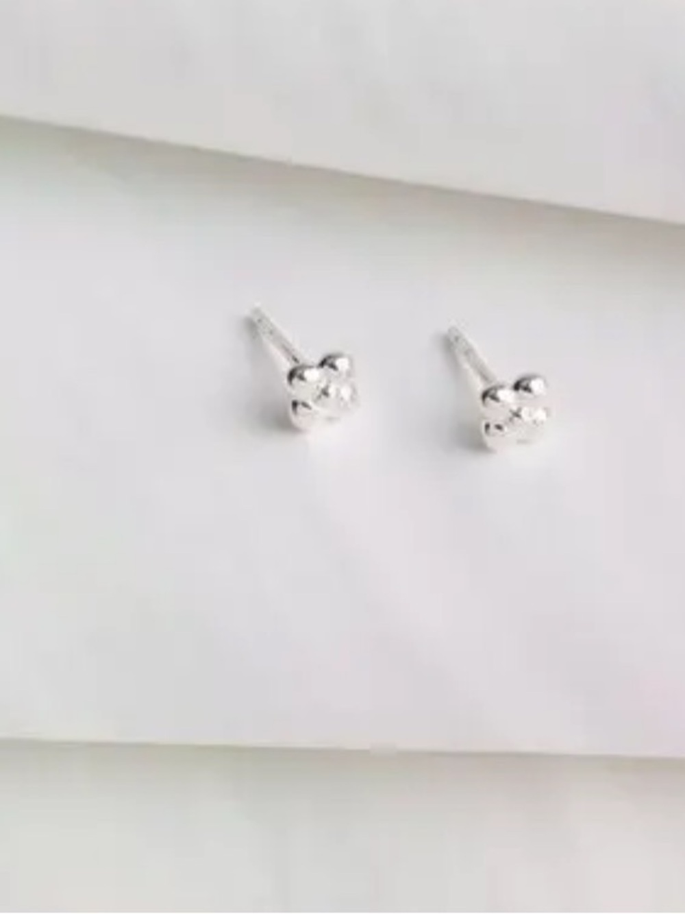 Madewell silver Demi-Fine Mini Dotted Stud Earrings